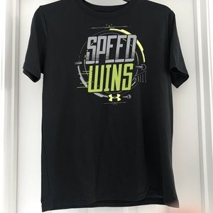 BOYS UNDER ARMOUR SHIRT